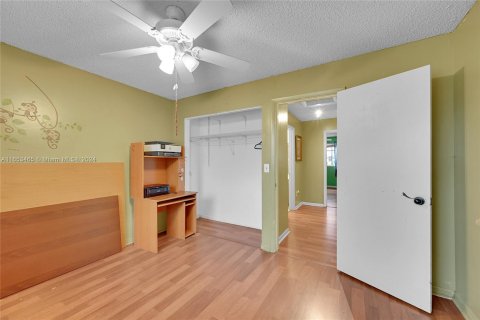 Adosado en venta en Cooper City, Florida, 3 dormitorios, 183.48 m2 № 1348191 - foto 15