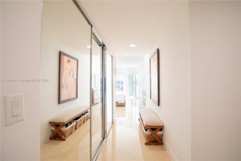 Copropriété à vendre à Sunny Isles Beach, Floride: 2 chambres, 163.51 m2 № 1119406 - photo 20