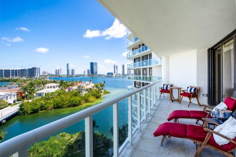 Condo in Aventura, Florida, 2 bedrooms  № 1418777 - photo 20