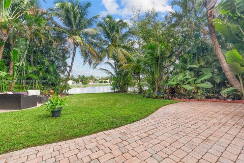 Villa ou maison à vendre à Pembroke Pines, Floride: 3 chambres, 169.45 m2 № 1418745 - photo 23