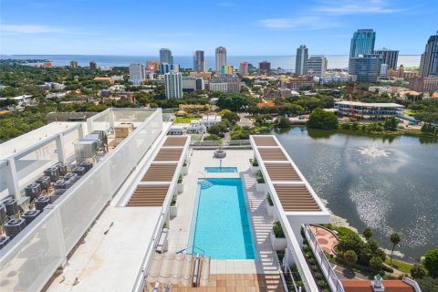 Condominio en venta en Saint Petersburg, Florida, 2 dormitorios, 213.4 m2 № 1403547 - foto 2