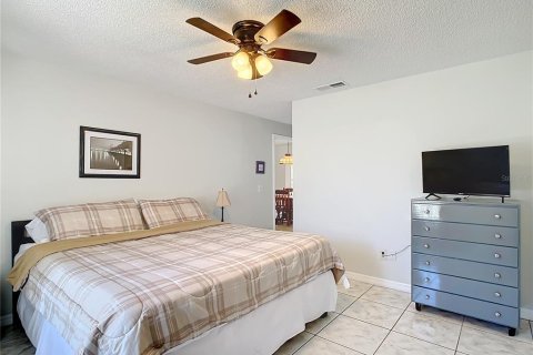 House in Deltona, Florida 3 bedrooms, 132.94 sq.m. № 1108709 - photo 26