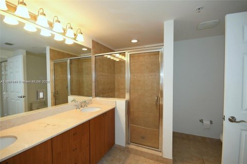 Condominio en venta en Coral Gables, Florida, 3 dormitorios, 123.47 m2 № 1412412 - foto 12