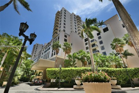 Condominio en venta en Coral Gables, Florida, 3 dormitorios, 123.47 m2 № 1412412 - foto 1