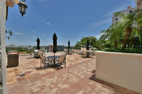 Condominio en venta en Coral Gables, Florida, 3 dormitorios, 123.47 m2 № 1412412 - foto 21