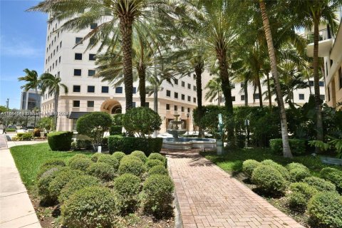 Condominio en venta en Coral Gables, Florida, 3 dormitorios, 123.47 m2 № 1412412 - foto 22