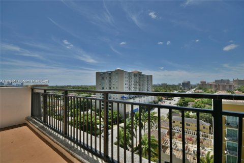 Condominio en venta en Coral Gables, Florida, 3 dormitorios, 123.47 m2 № 1412412 - foto 18