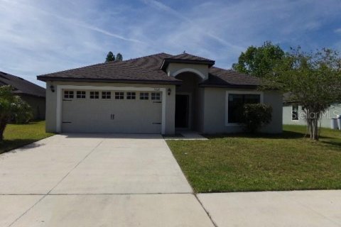 House in Lakeland, Florida 3 bedrooms, 149.48 sq.m. № 1137222 - photo 1