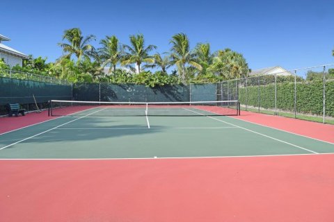 Condo in Jupiter, Florida, 2 bedrooms  № 1222443 - photo 1