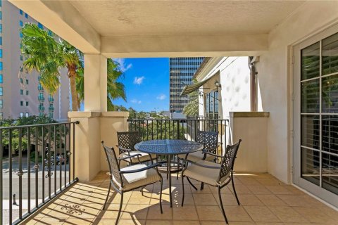 Condominio en venta en Saint Petersburg, Florida, 2 dormitorios, 156.63 m2 № 1342015 - foto 14