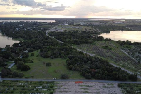 Terreno en venta en Frostproof, Florida № 1341138 - foto 4