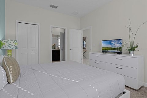 Villa ou maison à vendre à Kissimmee, Floride: 9 chambres, 398.46 m2 № 1278133 - photo 8