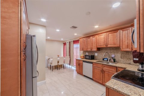 Casa en venta en Sunrise, Florida, 2 dormitorios, 111.2 m2 № 1180310 - foto 20