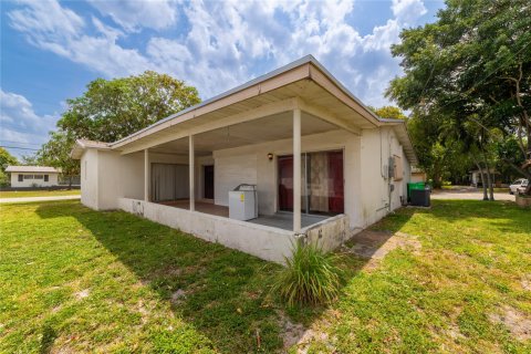 Villa ou maison à vendre à Sunrise, Floride: 2 chambres, 111.2 m2 № 1180310 - photo 7