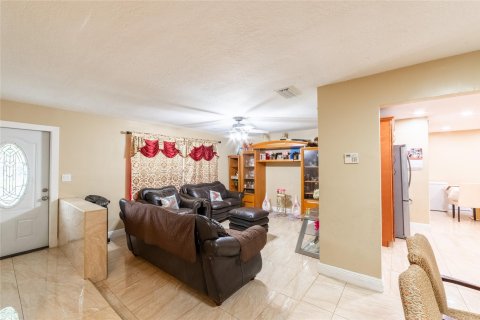 Casa en venta en Sunrise, Florida, 2 dormitorios, 111.2 m2 № 1180310 - foto 18