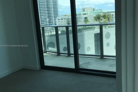 Condominio en venta en Miami, Florida, 3 dormitorios, 107.02 m2 № 1429603 - foto 17