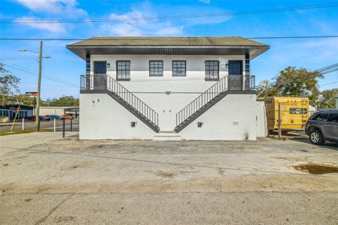 Immobilier commercial à vendre à Tampa, Floride: 207.36 m2 № 959970 - photo 5