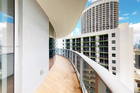 Copropriété à louer à Miami, Floride: 2 chambres, 108.79 m2 № 1348769 - photo 9