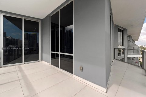 Condominio en venta en Miami, Florida, 3 dormitorios, 136.57 m2 № 990243 - foto 7