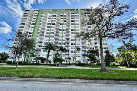 Купить кондоминиум в Норт-Майами, Флорида 2 спальни, 110.37м2, № 990326 - фото 28