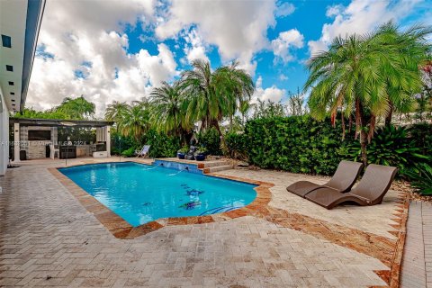 Villa ou maison à vendre à Miami Lakes, Floride: 5 chambres, 319.58 m2 № 1292361 - photo 2