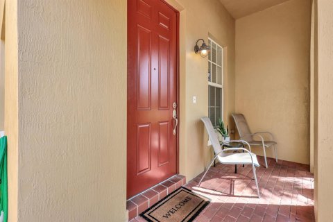 Townhouse in West Palm Beach, Florida 3 bedrooms, 177.72 sq.m. № 1127606 - photo 26