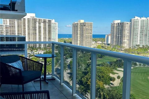 Condominio en venta en Aventura, Florida, 1 dormitorio, 70.14 m2 № 1215883 - foto 16