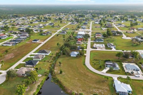 Terreno en venta en Punta Gorda, Florida № 973236 - foto 15