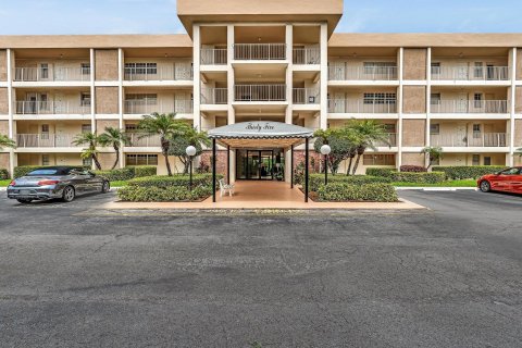 Copropriété à vendre à Pompano Beach, Floride: 3 chambres, 139.35 m2 № 1081647 - photo 2