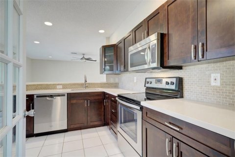 Casa en venta en Coral Springs, Florida, 3 dormitorios, 217.67 m2 № 1081689 - foto 3
