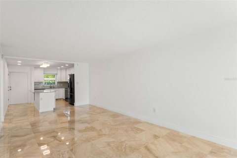 Condominio en venta en Dunedin, Florida, 2 dormitorios, 90.58 m2 № 1350464 - foto 10