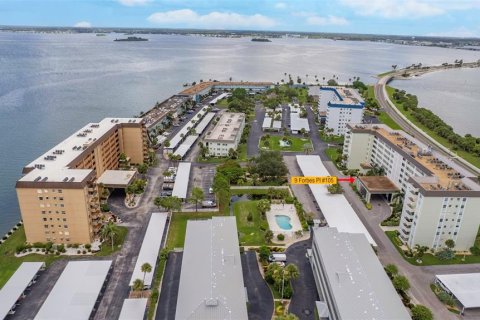 Condominio en venta en Dunedin, Florida, 2 dormitorios, 90.58 m2 № 1350464 - foto 11