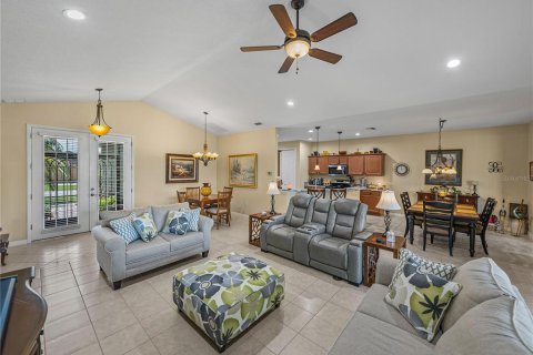 Casa en venta en Winter Haven, Florida, 2 dormitorios, 149.94 m2 № 1374592 - foto 13