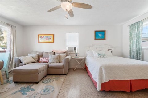 Купить коммерческую недвижимость в Нью-Смирна-Бич, Флорида 74.32м2, № 1107570 - фото 11