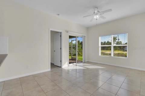 Villa ou maison à vendre à Rotonda, Floride: 3 chambres, 144.46 m2 № 1386906 - photo 11