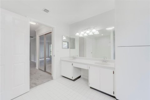 Condominio en venta en North Palm Beach, Florida, 2 dormitorios, 177.16 m2 № 479553 - foto 17