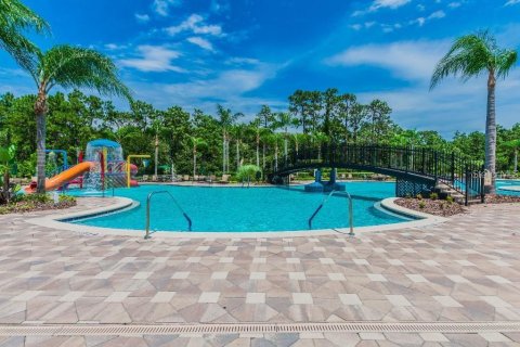 Villa ou maison à vendre à Tampa, Floride: 6 chambres, 322.09 m2 № 1369816 - photo 5