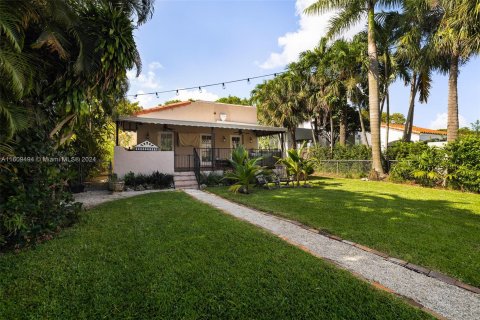 Villa ou maison à vendre à Coral Gables, Floride: 3 chambres, 145.3 m2 № 1232728 - photo 4