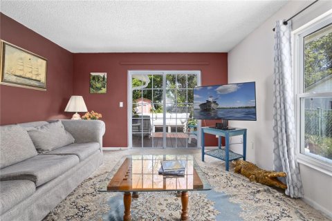 Villa ou maison à vendre à Edgewater, Floride: 2 chambres, 134.71 m2 № 1123439 - photo 21