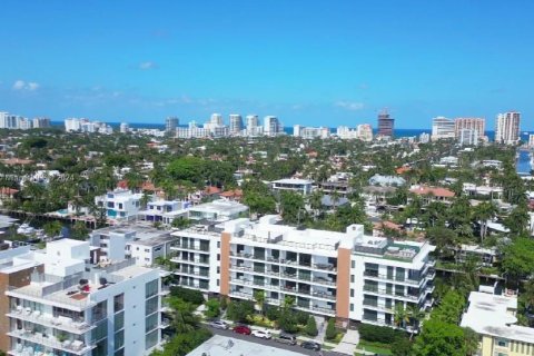 Condo in Fort Lauderdale, Florida, 3 bedrooms  № 1145385 - photo 4