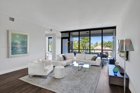 Condominio en venta en Fort Lauderdale, Florida, 3 dormitorios, 240.62 m2 № 1145385 - foto 15