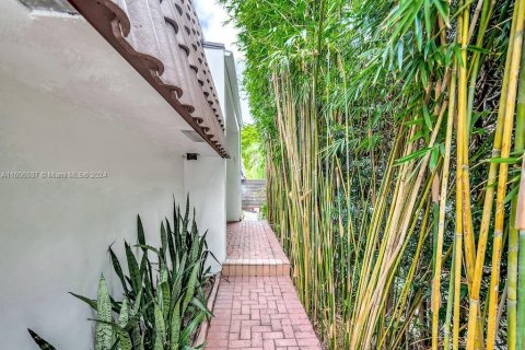Casa en venta en Hollywood, Florida, 3 dormitorios, 192.03 m2 № 1228106 - foto 5