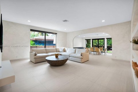 Villa ou maison à vendre à Hollywood, Floride: 3 chambres, 192.03 m2 № 1228106 - photo 10