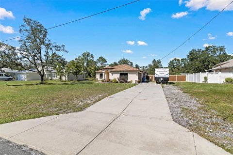 Casa en venta en Brooksville, Florida, 3 dormitorios, 140.65 m2 № 1402504 - foto 3