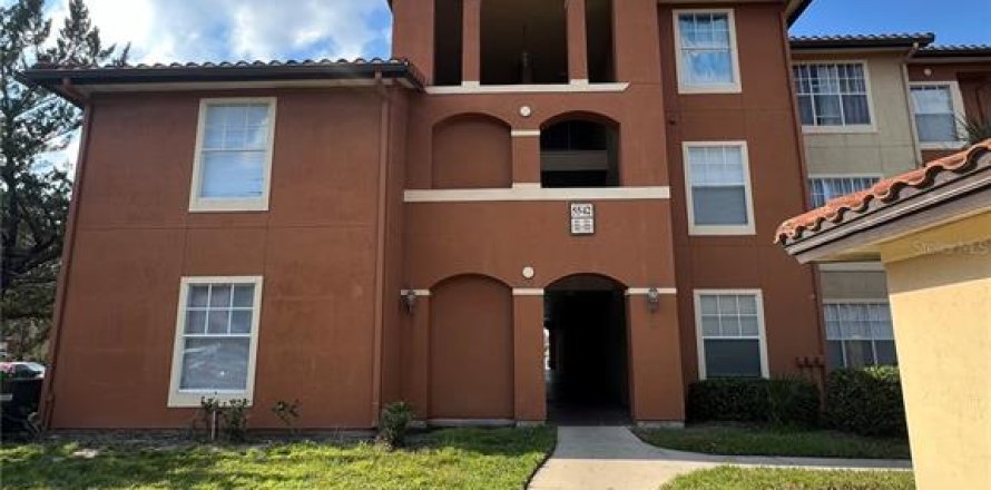 Condominio en Orlando, Florida, 2 dormitorios  № 1402506