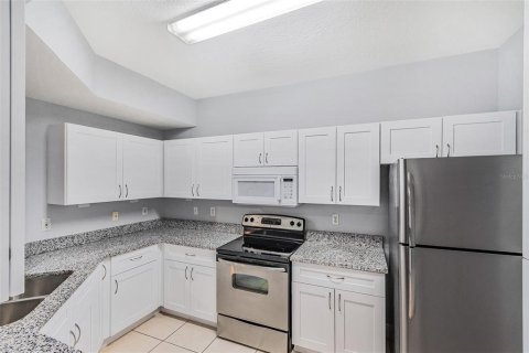 Copropriété à vendre à Orlando, Floride: 2 chambres, 111.95 m2 № 1402506 - photo 7