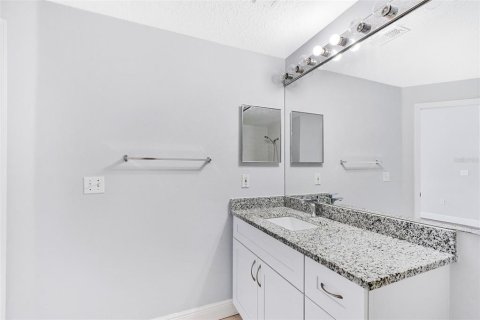 Condominio en venta en Orlando, Florida, 2 dormitorios, 111.95 m2 № 1402506 - foto 18