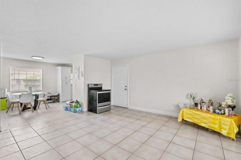 Condo in Orlando, Florida, 3 bedrooms  № 1197236 - photo 18