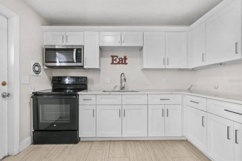 Condo in Orlando, Florida, 3 bedrooms  № 1197236 - photo 6