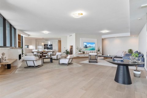 Copropriété à vendre à Sunny Isles Beach, Floride: 4 chambres, 378.21 m2 № 1141761 - photo 13